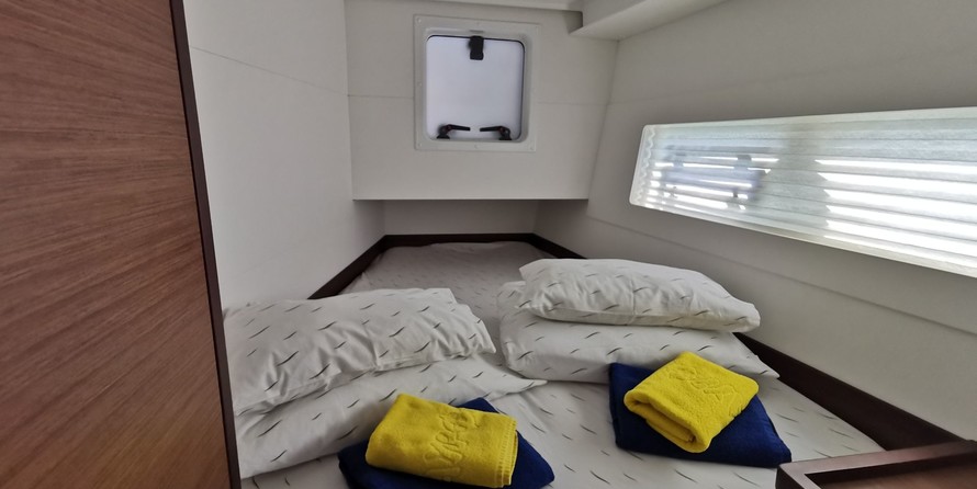 Lagoon 40