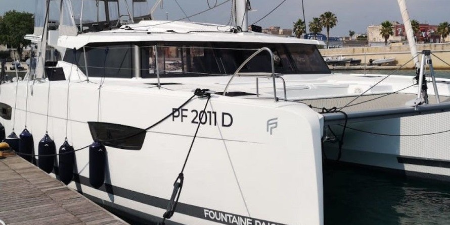 Fountaine Pajot Astréa 42