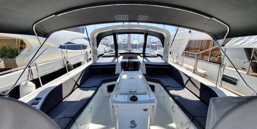 Beneteau Oceanis 51.1