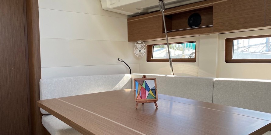 Beneteau Oceanis 51.1