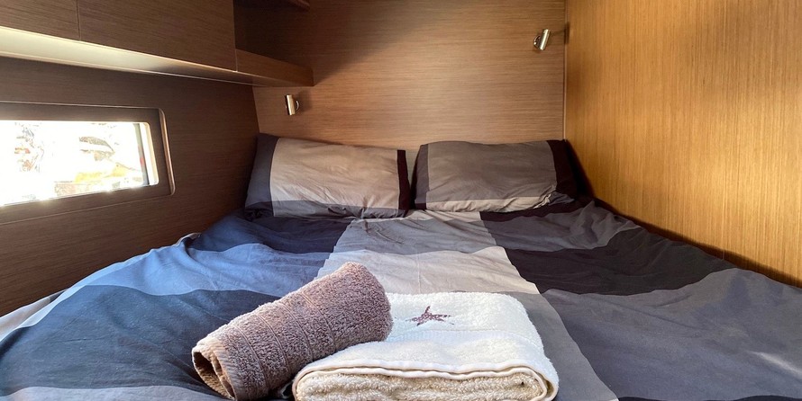 Beneteau Oceanis 51.1