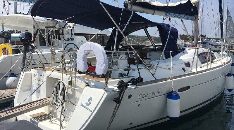 Beneteau Oceanis 40