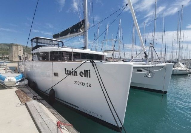 Lagoon 450 S