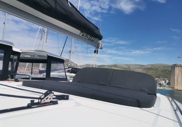 Lagoon 450 S