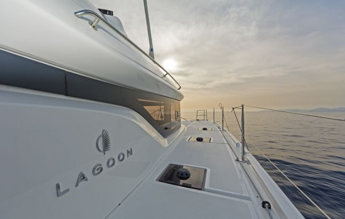 Lagoon 50