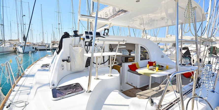 Lagoon 380 S2