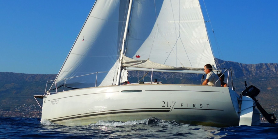 Beneteau First 21