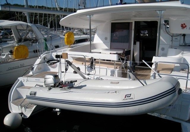 Fountaine Pajot Lipari 41