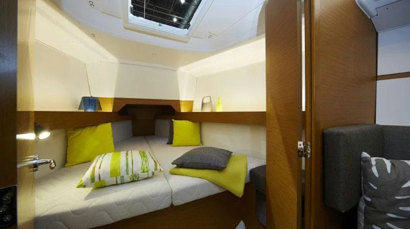 Jeanneau Sun Odyssey 349