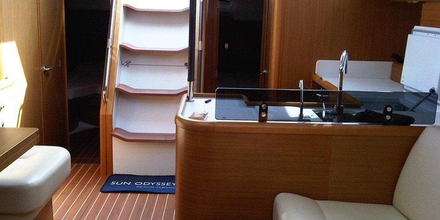 Jeanneau 53