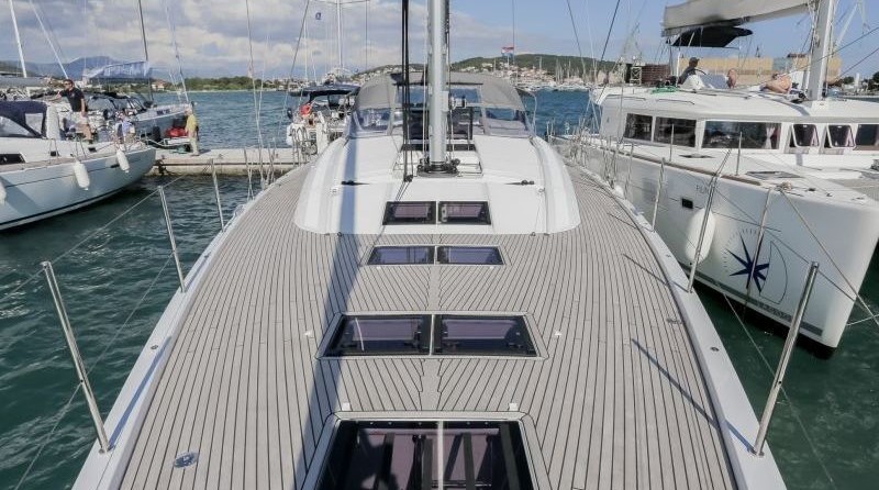 Jeanneau 64