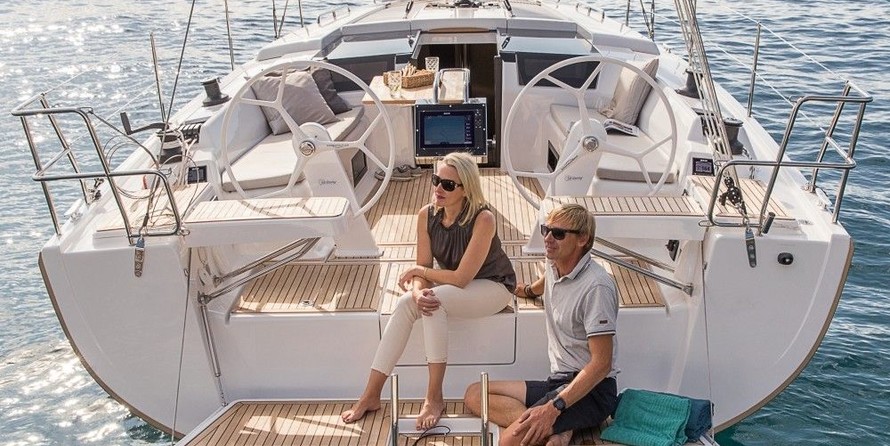 Hanse 418
