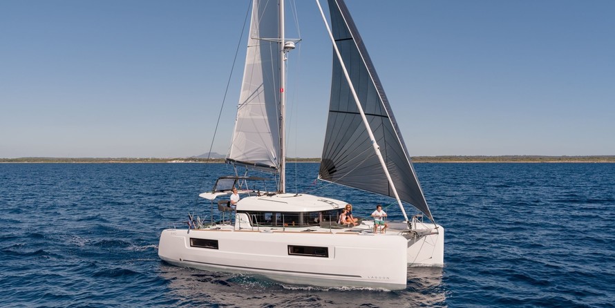 Lagoon 40