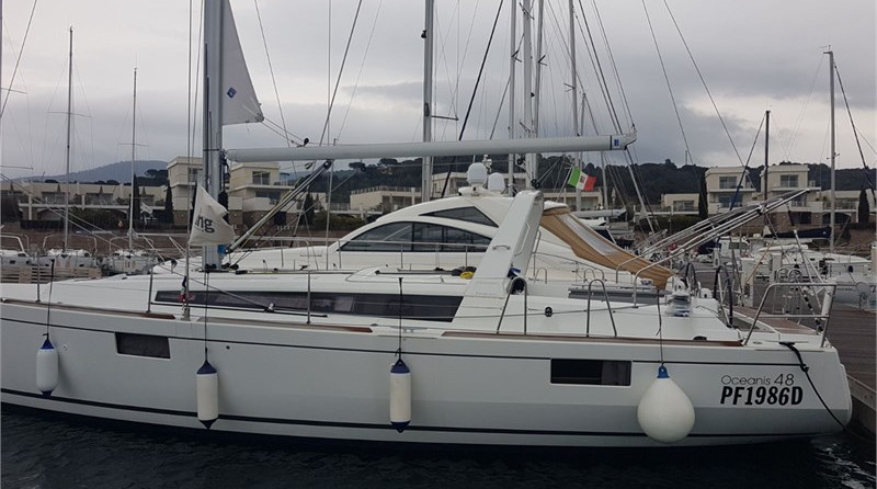 Beneteau Oceanis 48