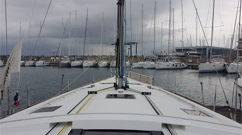 Beneteau Oceanis 48