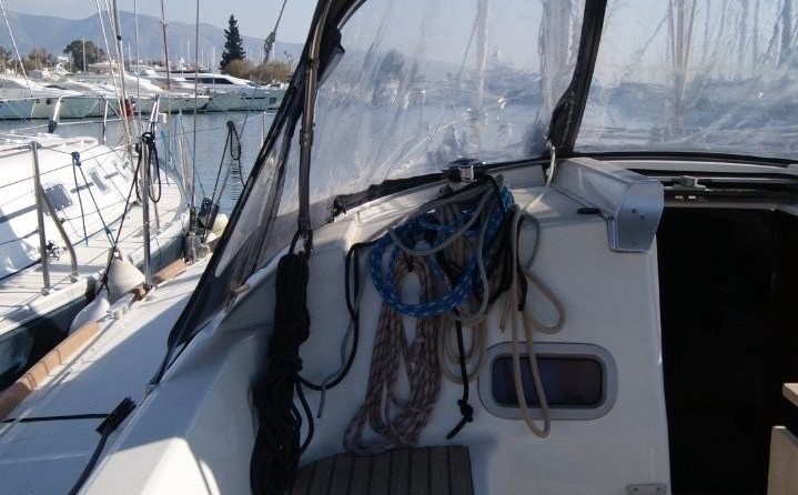 Beneteau Oceanis 37