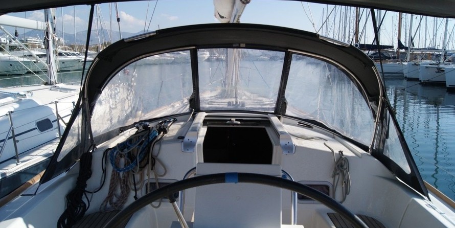 Beneteau Oceanis 37