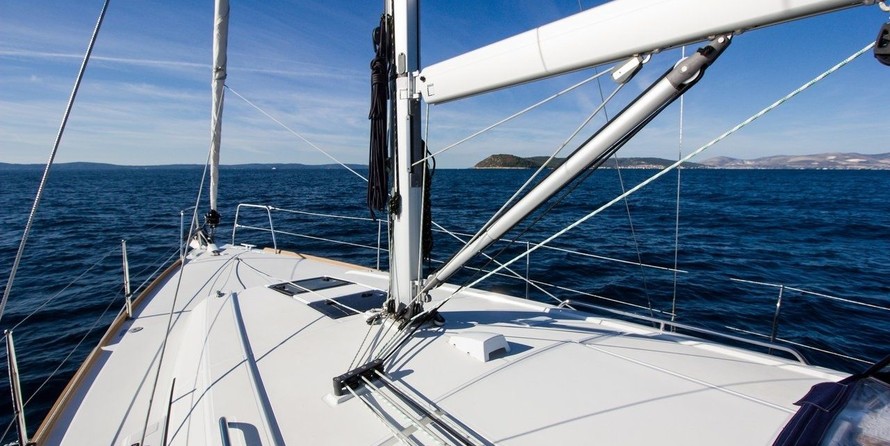 Beneteau Oceanis 38