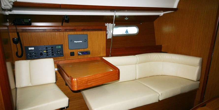 Jeanneau Sun Odyssey 42