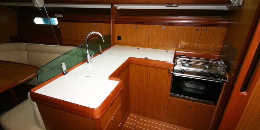 Jeanneau Sun Odyssey 42