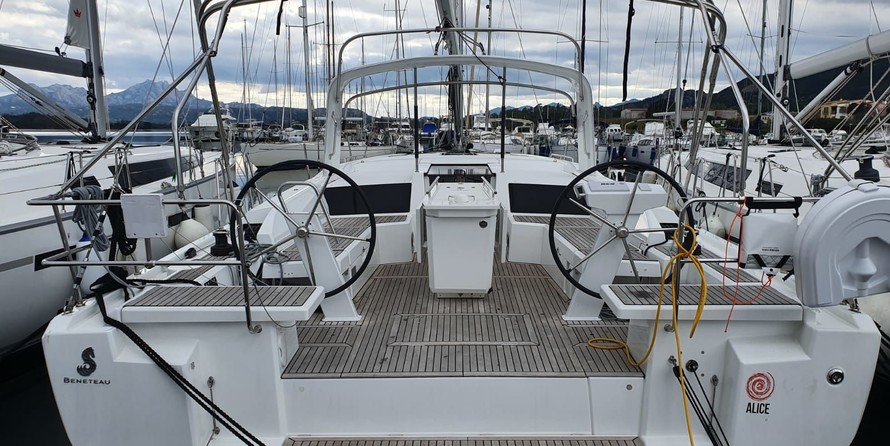 Beneteau Oceanis 46