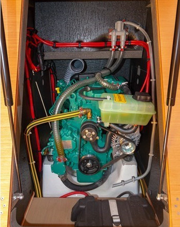 Dufour 382