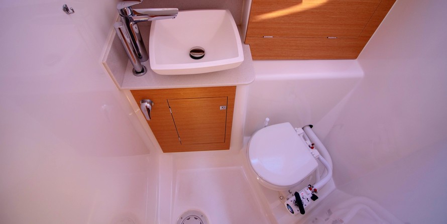 Dufour 382