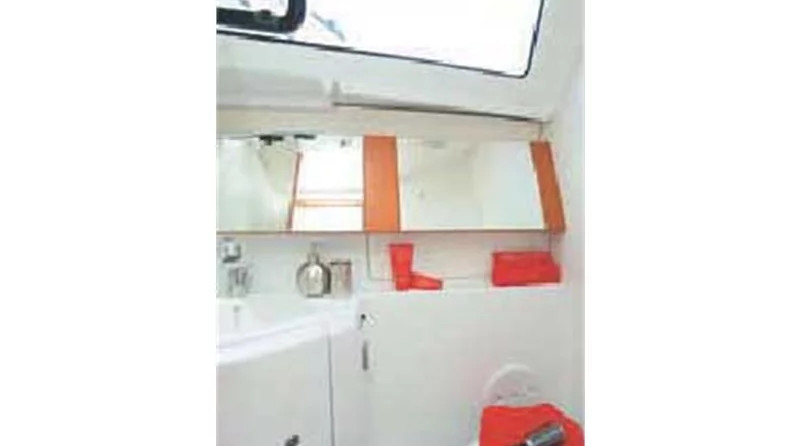 Beneteau Oceanis 37