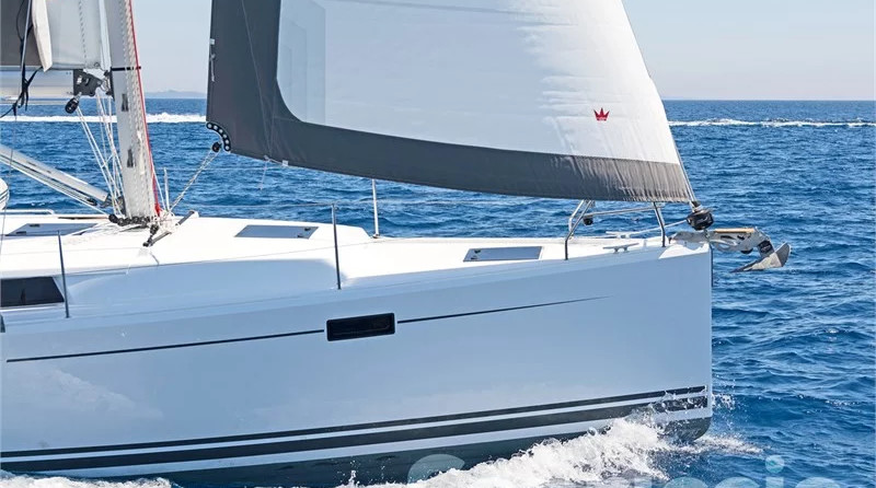 Hanse 385