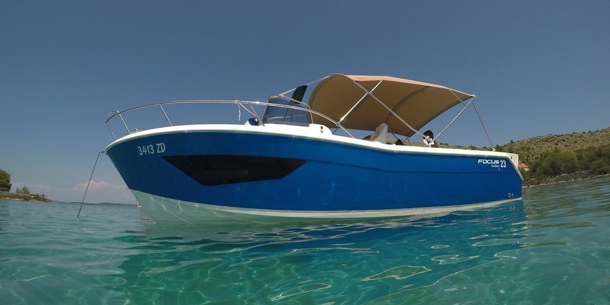 Focus SunDeck 23