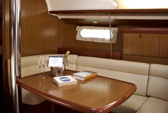 Jeanneau Sun Odyssey 39