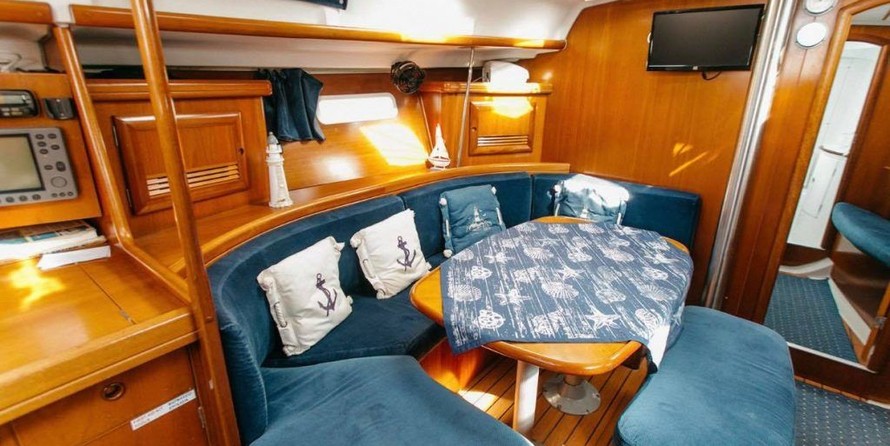 Beneteau Oceanis 393 Clipper