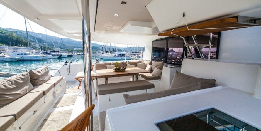 Fountaine Pajot Saba 50