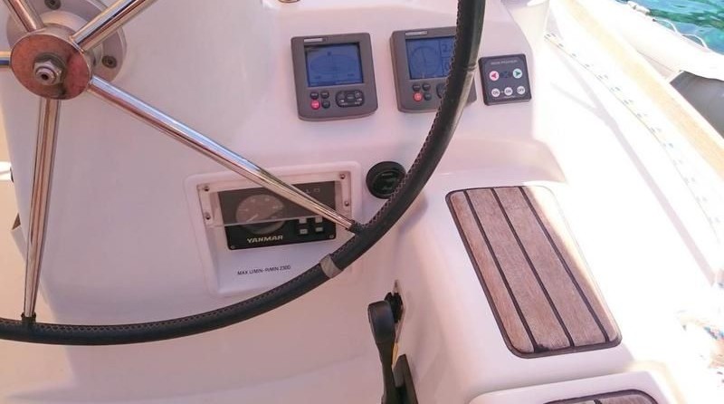 Beneteau Oceanis 43