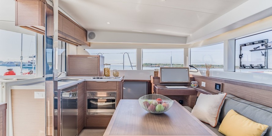 Lagoon 40