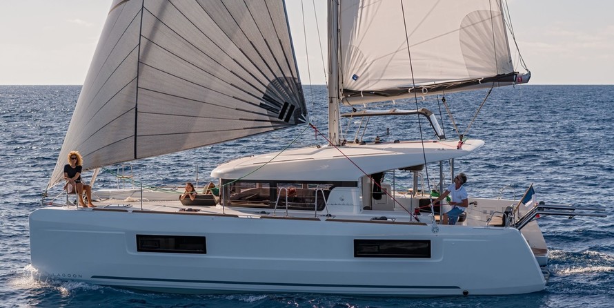 Lagoon 40