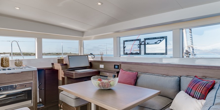 Lagoon 40