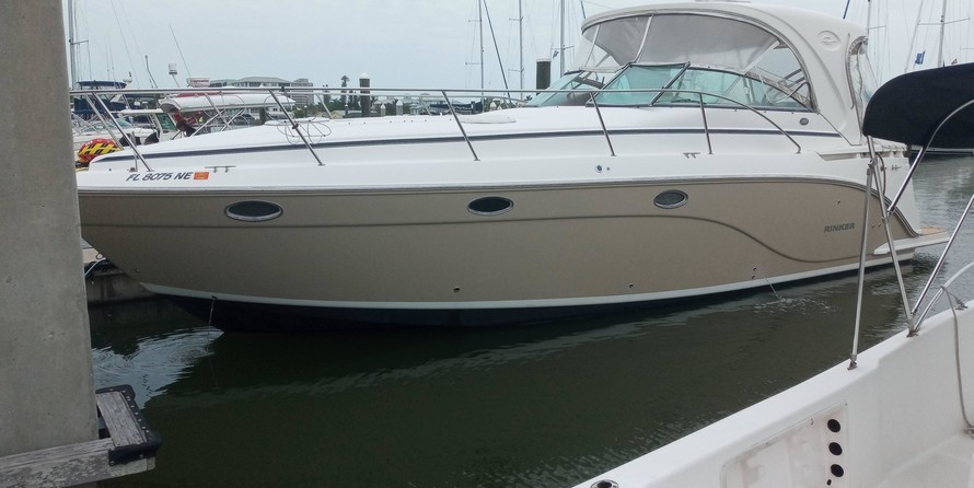 Sea ray 390 express cruiser
