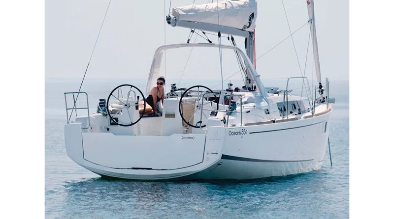Beneteau Oceanis 35.1