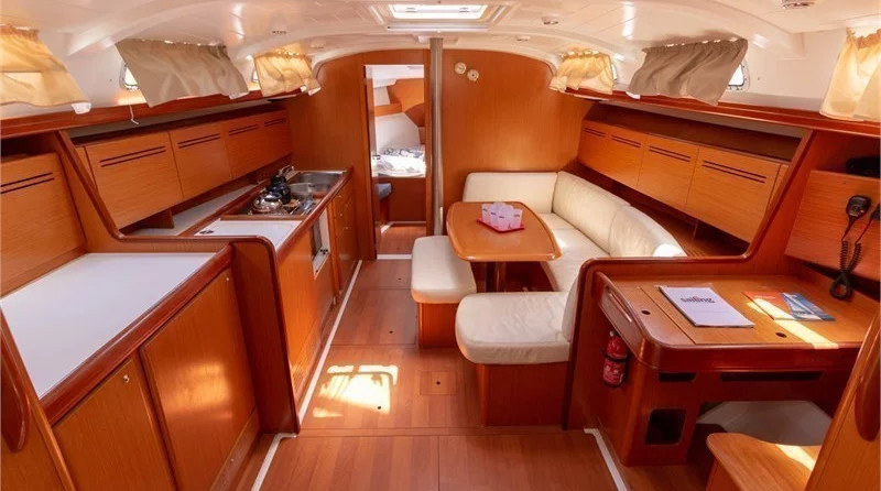 Beneteau Cyclades 43.3