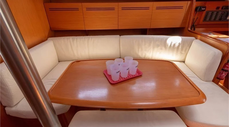 Beneteau Cyclades 43.3