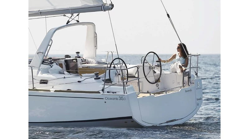 Beneteau Oceanis 35.1