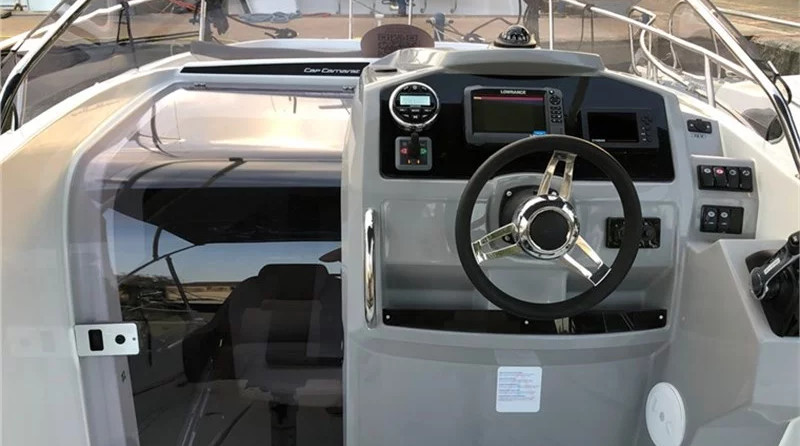 Jeanneau Cap Camarat 7.5 WA