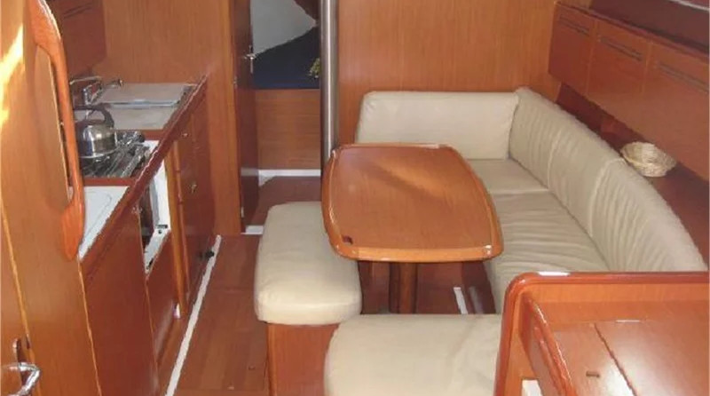 Beneteau Cyclades 39.3