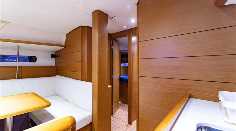 Jeanneau Sun Odyssey 469
