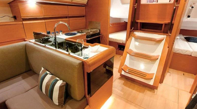 Sun Odyssey 439 (4Cab)