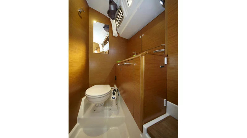 Sun Odyssey 439 (4Cab)