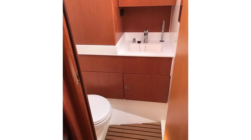 Bavaria C45
