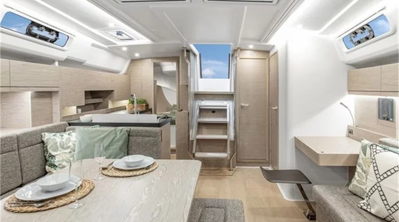 Hanse 458