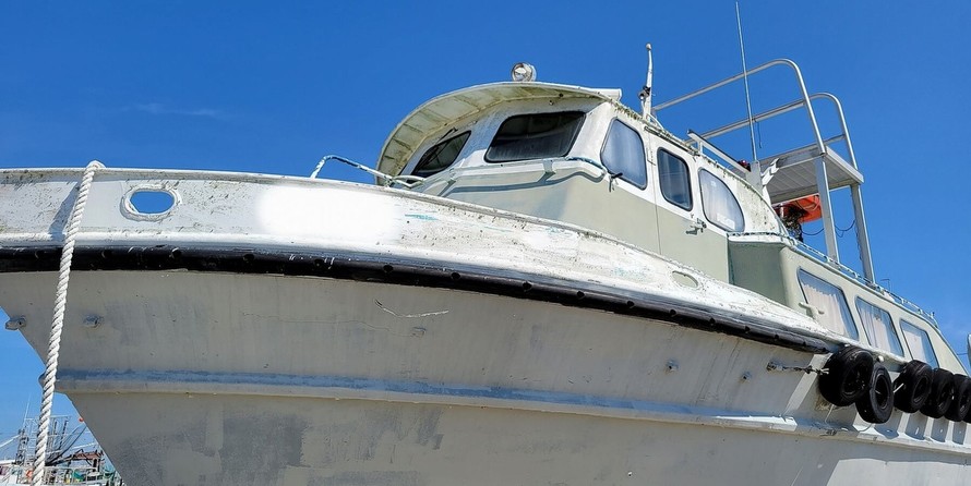 Breaux Brothers Bay Craft 44